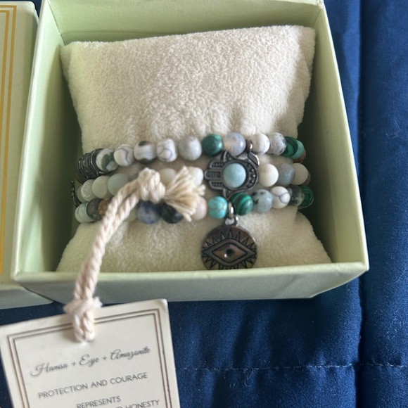 LUXE BRACELET COLLECTION • Arm Candy Bracelet • - Picture 4 of 10